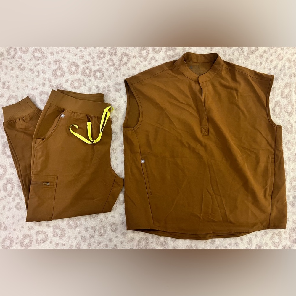 Figs Brown Women's Pants & Jumpsuit Set